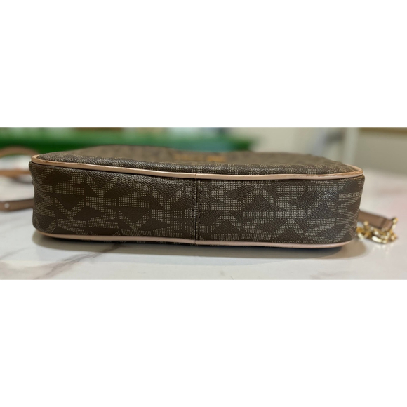 Michael Kors Jet Set bag - Picture 6 of 6